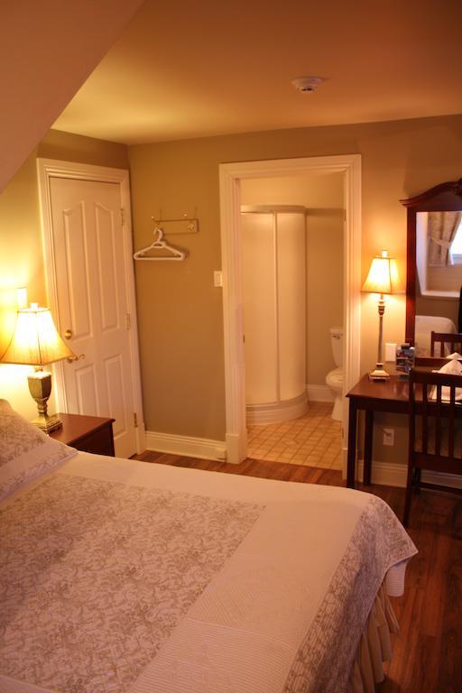 Auberge Chateau Lamontagne Sainte Anne-des-Chênes Habitación foto